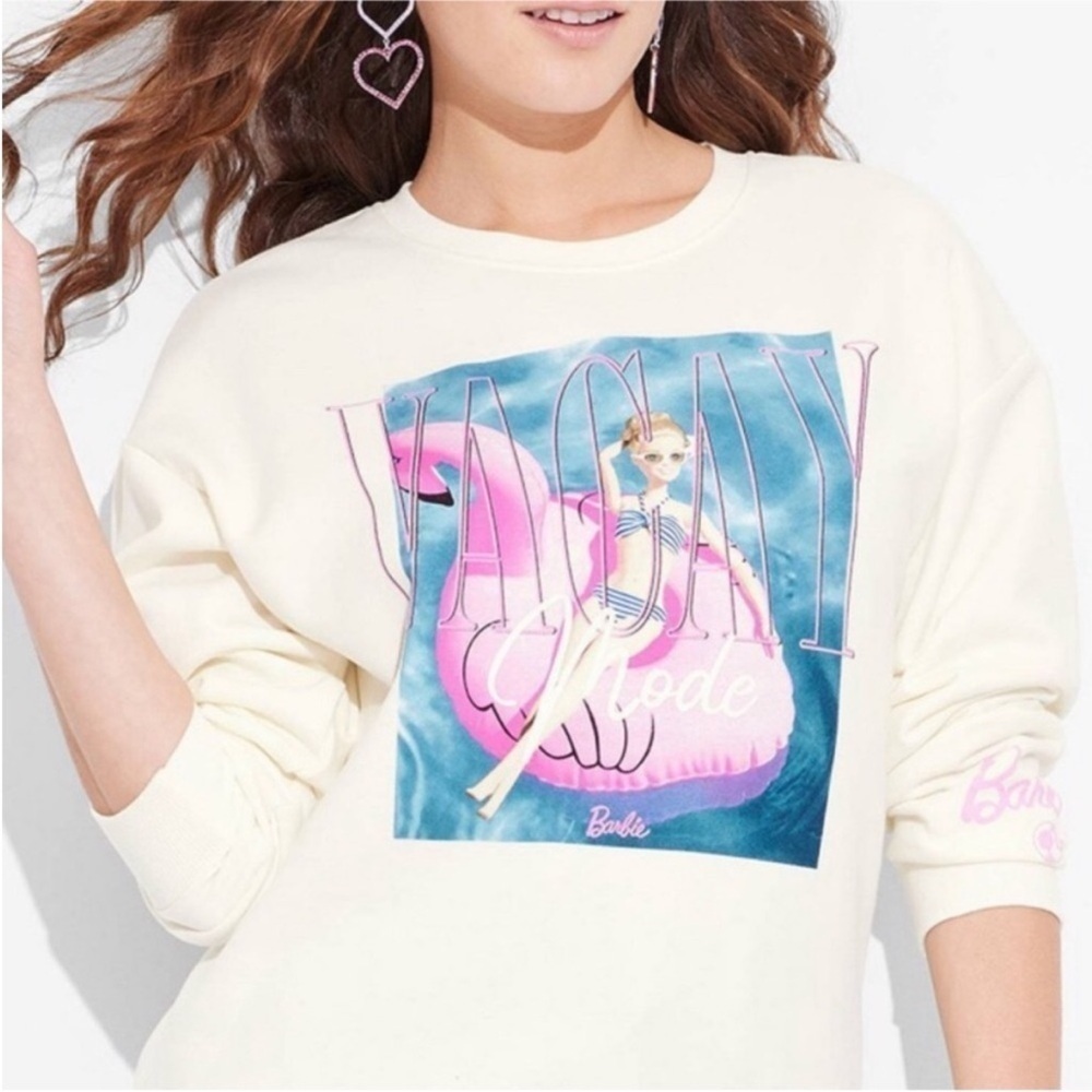 Barbie Long Sleeve Sweatshirt XXL Off White Graphic Oversized Vacation
Pullover